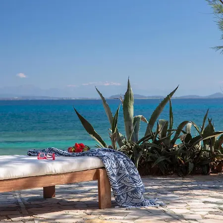 Alos - On The Holiday home Lefkada City