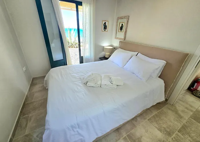 Alos - On The Holiday home Lefkada City